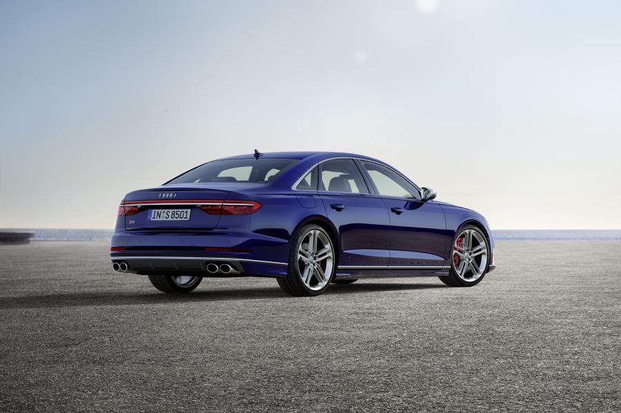  Audi S8 (D5) 2019 года  (WW) (фото 19 из 45)